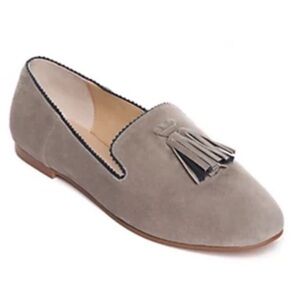 Crown & ivy grey suede tassel loafers sz 7.5